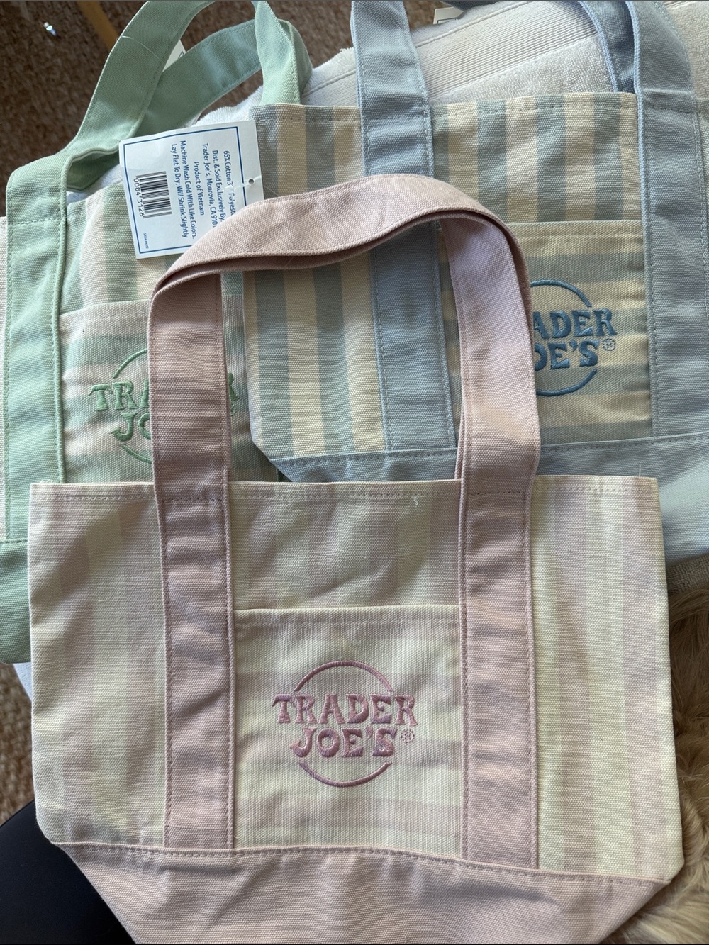 Trader Joeโs 2026 Striped Mini Canvas Tote Bag- set of 3 Pastel Pink, Blue Green